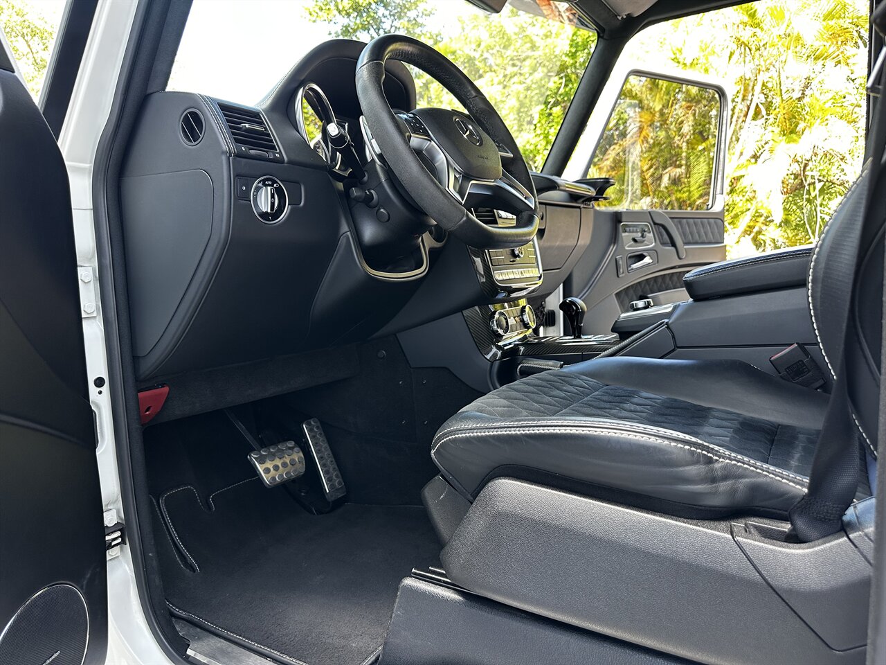 2017 Mercedes-Benz G 550 4x4 Squared   - Photo 18 - West Palm Beach, FL 33409
