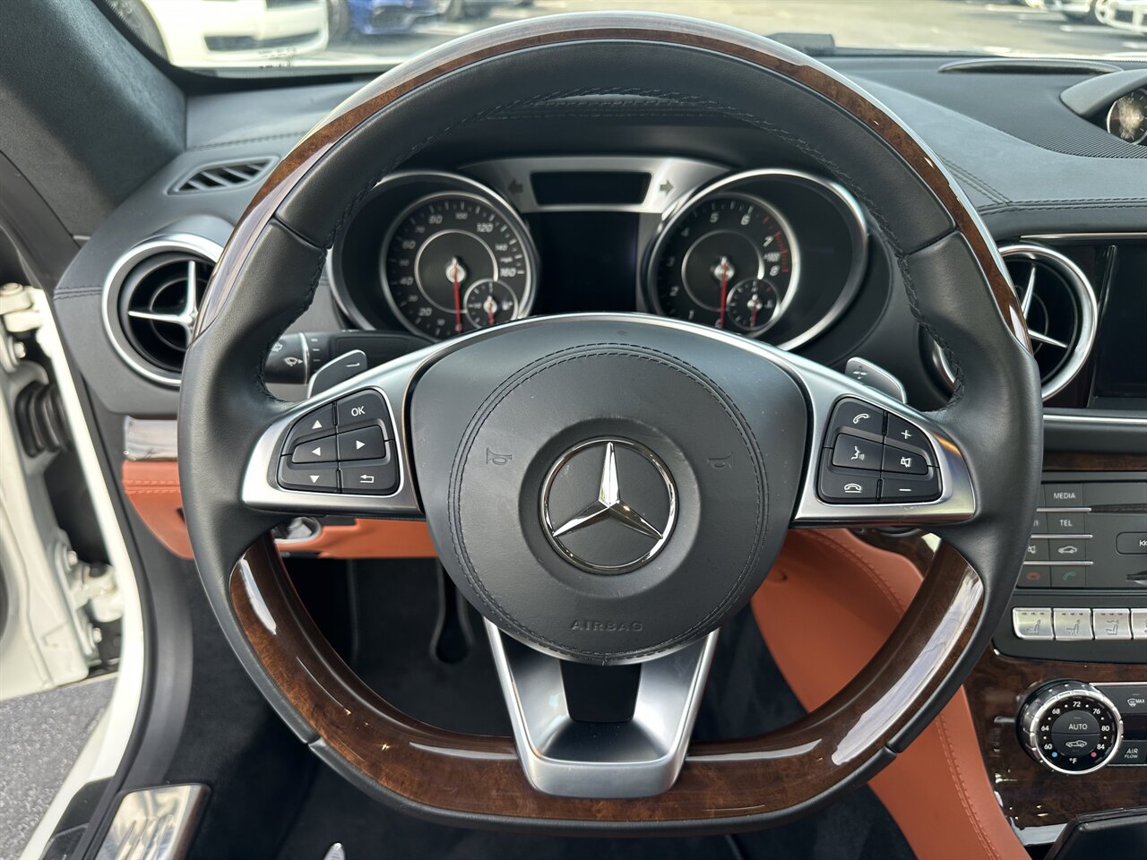 2017 Mercedes-Benz SL 550   - Photo 12 - West Palm Beach, FL 33409