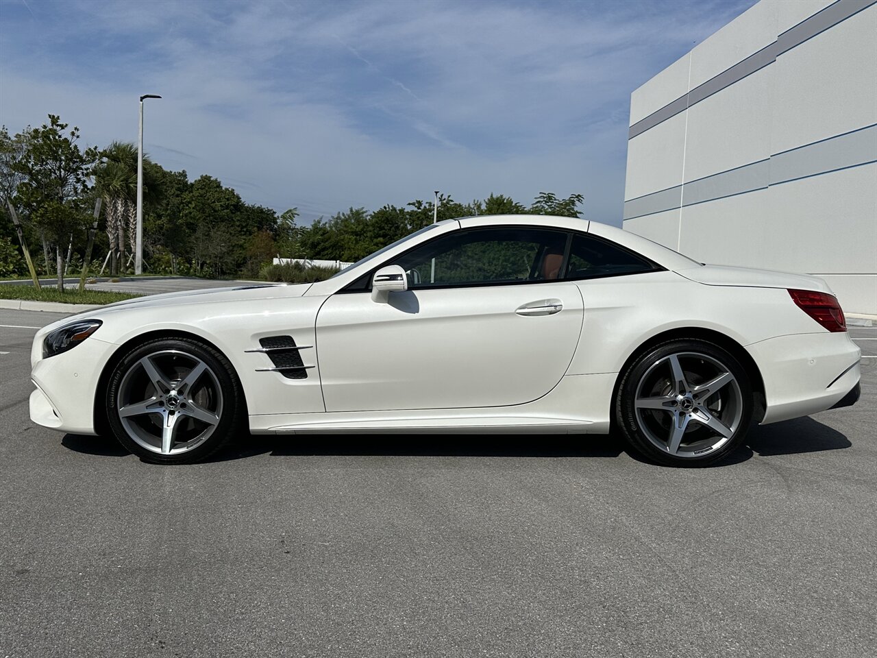 2017 Mercedes-Benz SL 550   - Photo 5 - West Palm Beach, FL 33409