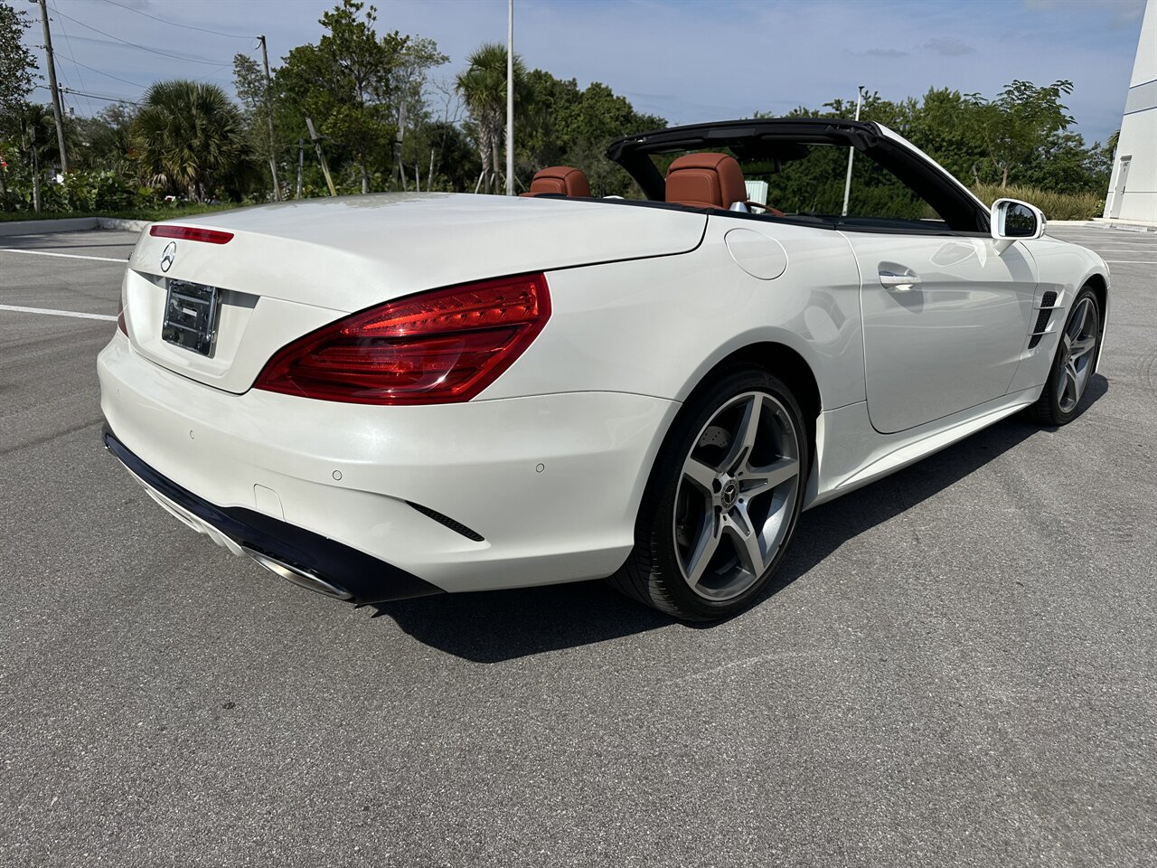 2017 Mercedes-Benz SL 550   - Photo 39 - West Palm Beach, FL 33409