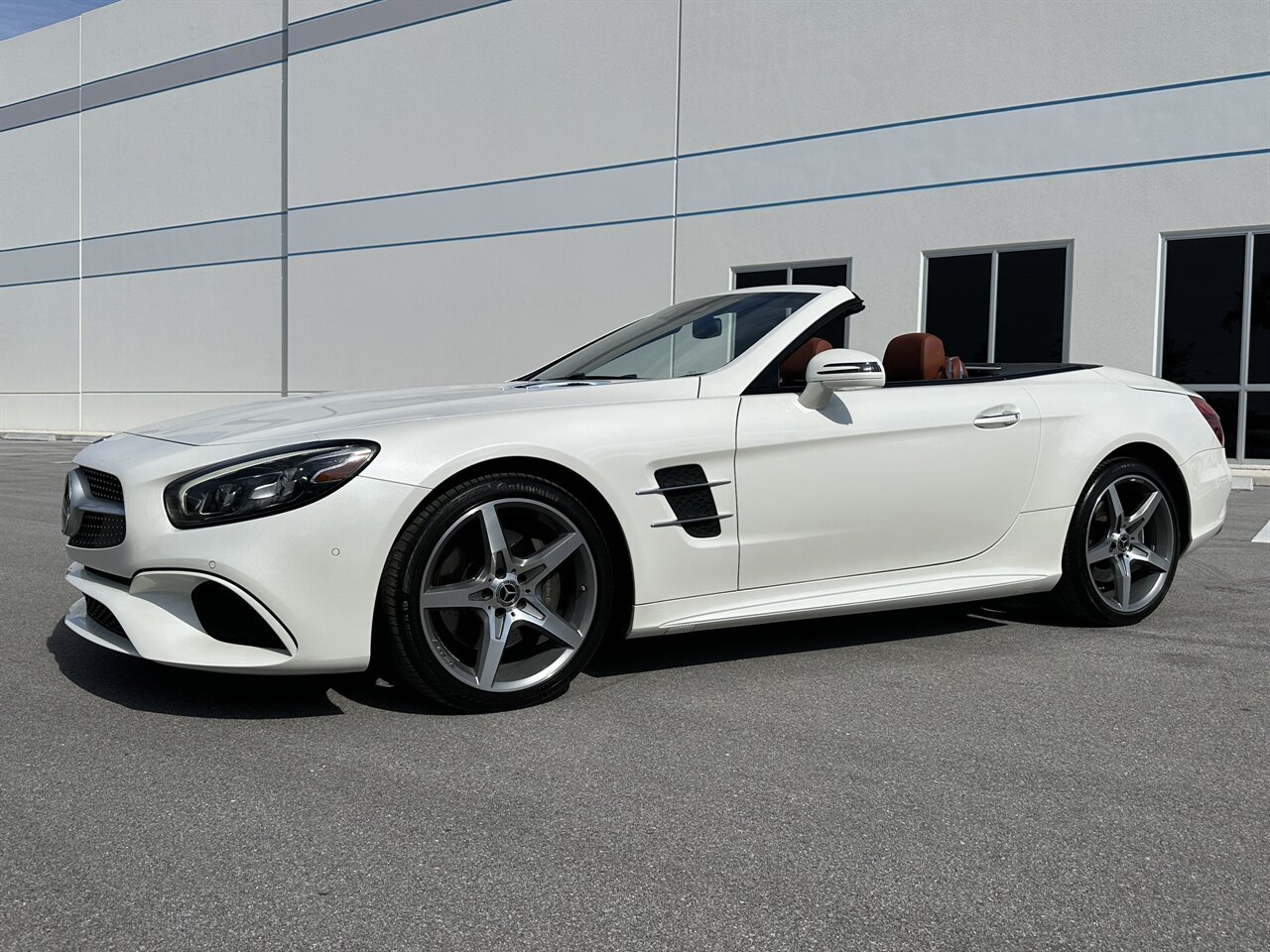2017 Mercedes-Benz SL 550   - Photo 3 - West Palm Beach, FL 33409