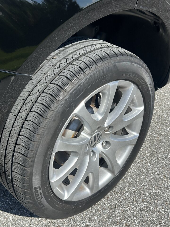 2008 Volkswagen Touareg V8   - Photo 18 - West Palm Beach, FL 33409