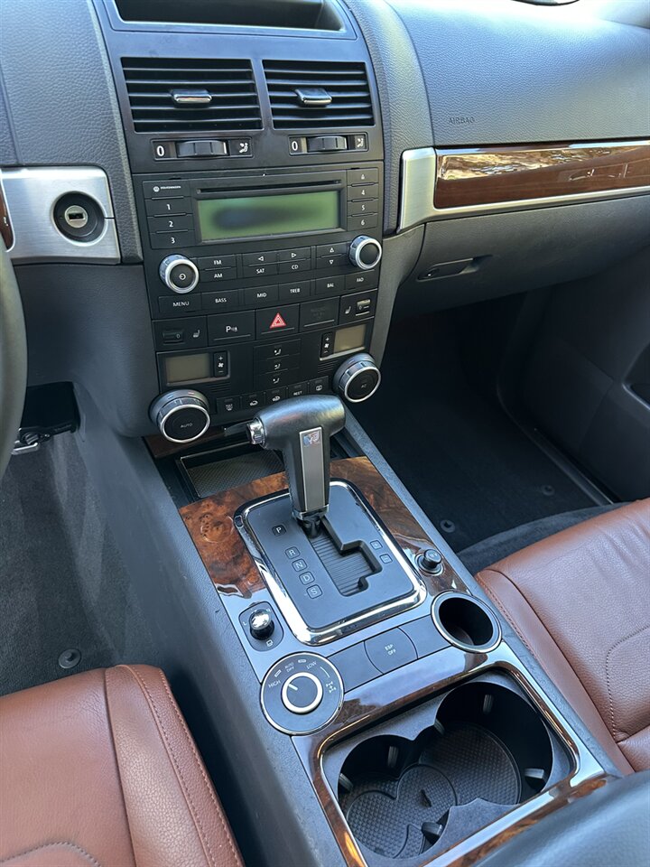 2008 Volkswagen Touareg V8   - Photo 24 - West Palm Beach, FL 33409