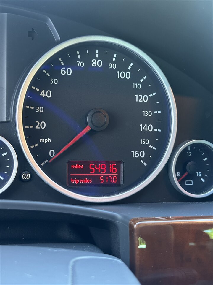 2008 Volkswagen Touareg V8   - Photo 6 - West Palm Beach, FL 33409