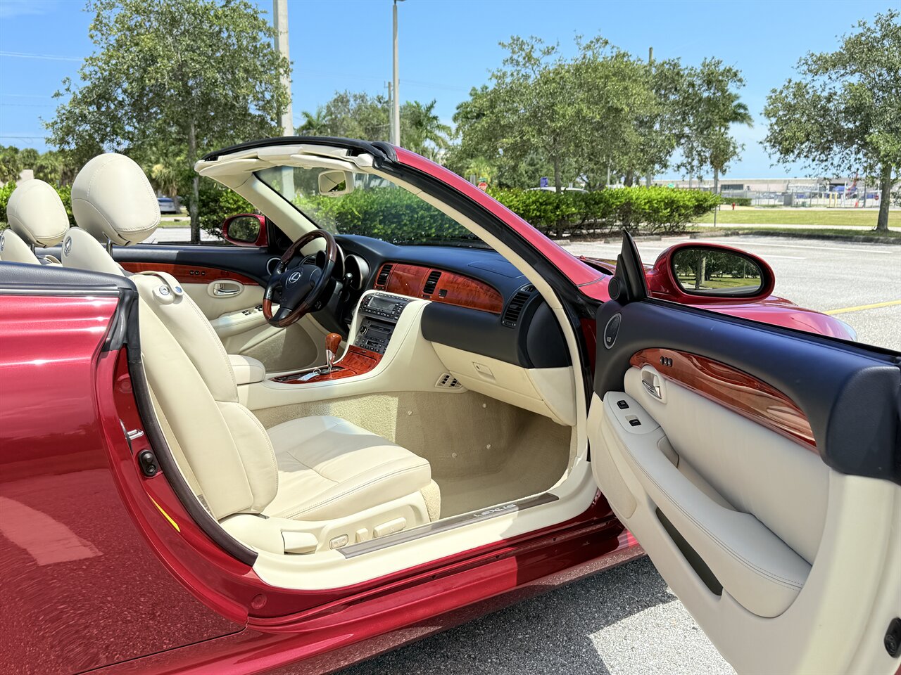 2007 Lexus SC 430   - Photo 10 - West Palm Beach, FL 33409