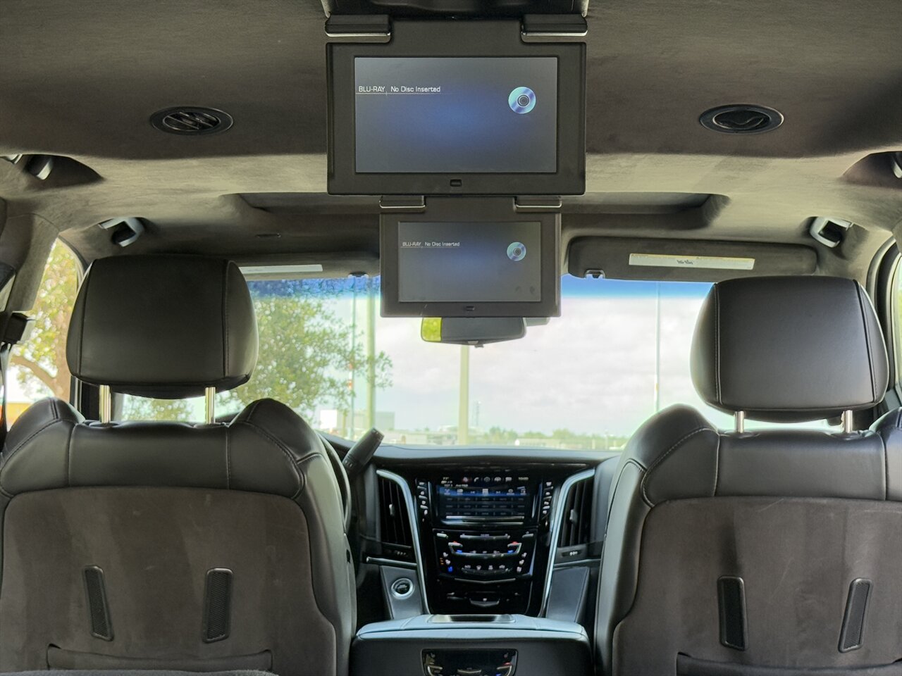 2020 Cadillac Escalade ESV Platinum   - Photo 16 - West Palm Beach, FL 33409