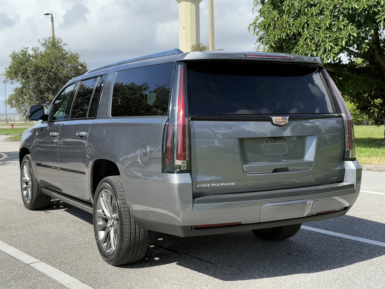 2020 Cadillac Escalade ESV Platinum   - Photo 50 - West Palm Beach, FL 33409