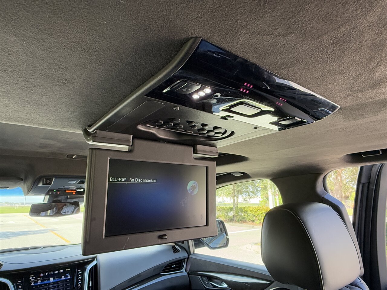 2020 Cadillac Escalade ESV Platinum   - Photo 24 - West Palm Beach, FL 33409