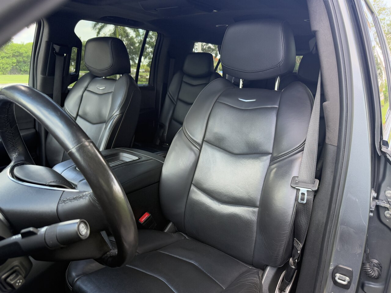 2020 Cadillac Escalade ESV Platinum   - Photo 21 - West Palm Beach, FL 33409
