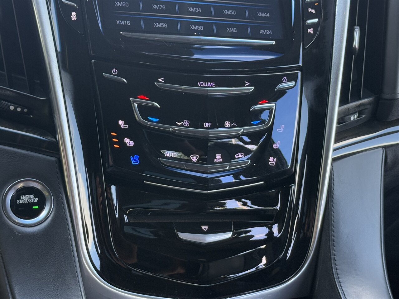 2020 Cadillac Escalade ESV Platinum   - Photo 27 - West Palm Beach, FL 33409