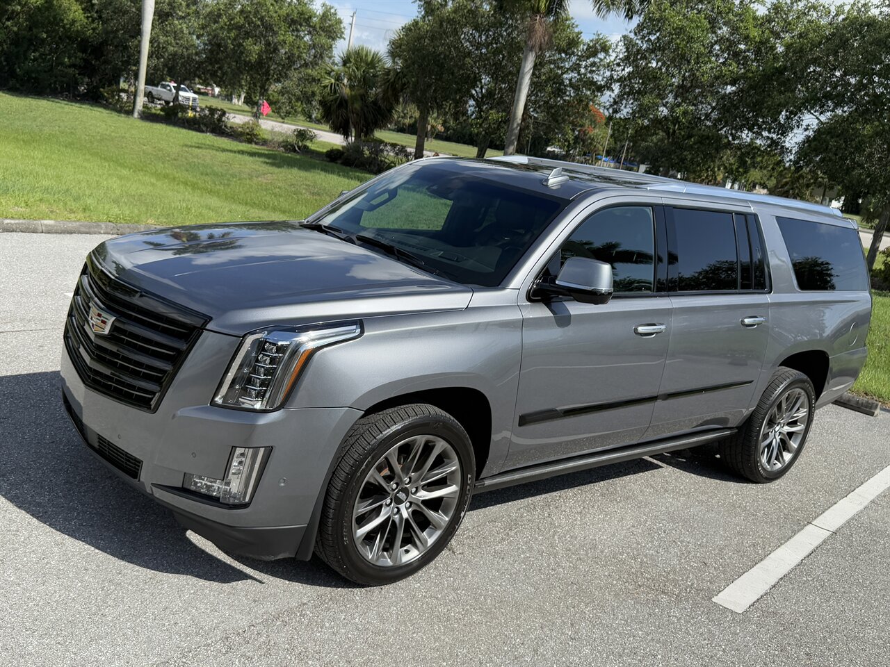 2020 Cadillac Escalade ESV Platinum   - Photo 46 - West Palm Beach, FL 33409
