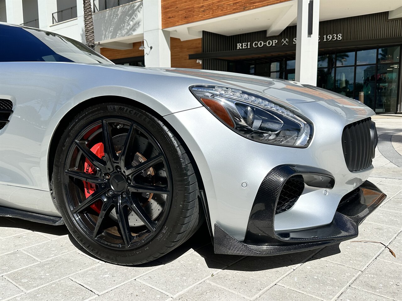 2016 Mercedes-Benz AMG GT S   - Photo 28 - West Palm Beach, FL 33409