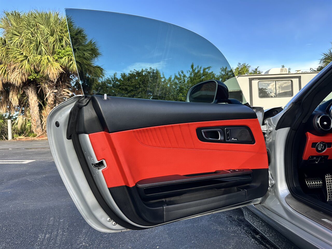 2016 Mercedes-Benz AMG GT S   - Photo 14 - West Palm Beach, FL 33409