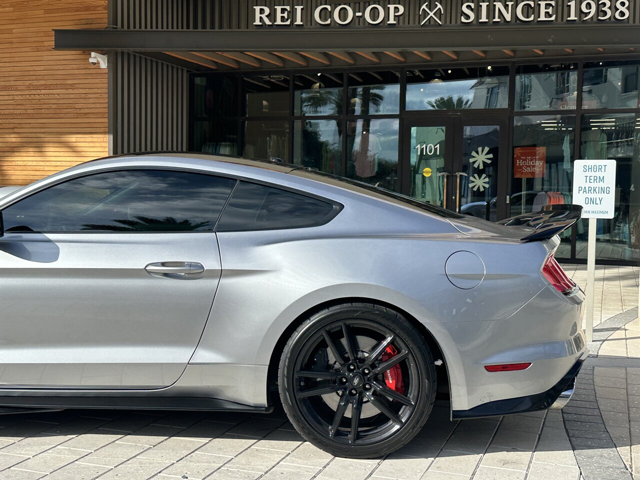 2020 Ford Mustang Shelby GT500   - Photo 12 - West Palm Beach, FL 33409