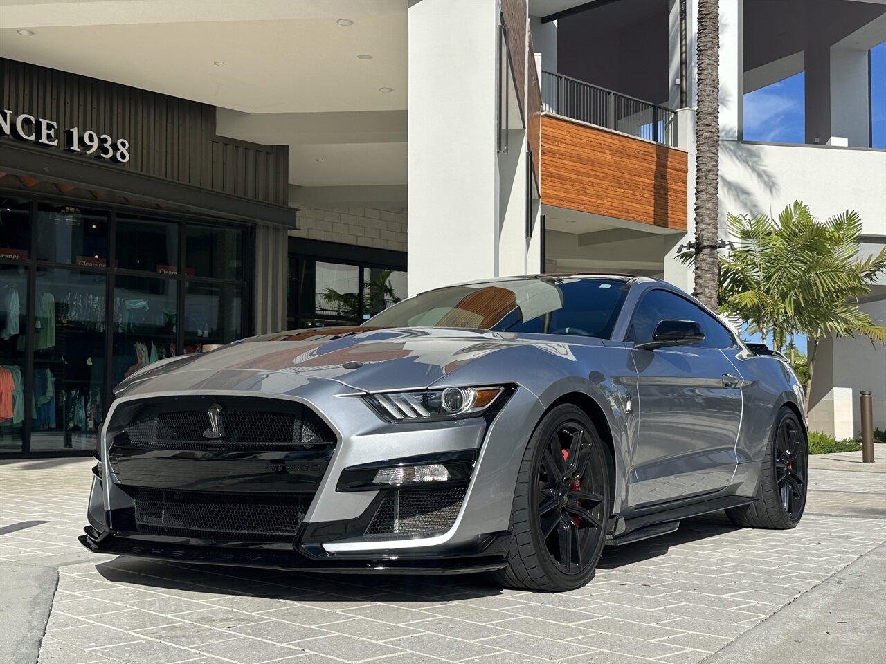 2020 Ford Mustang Shelby GT500   - Photo 2 - West Palm Beach, FL 33409