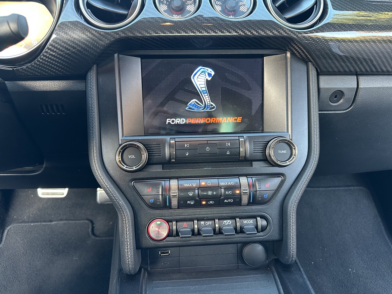 2020 Ford Mustang Shelby GT500   - Photo 65 - West Palm Beach, FL 33409