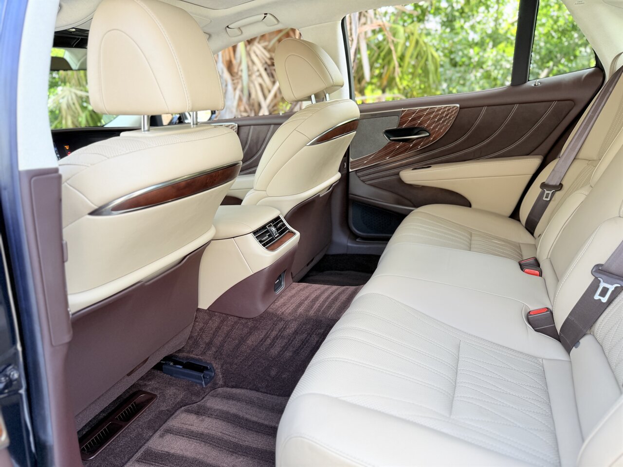 2019 Lexus LS 500 - Photo 16 - West Palm Beach, FL 33409