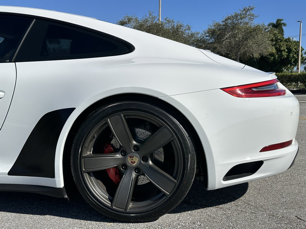 2017 Porsche 911 Carrera 4S   - Photo 37 - West Palm Beach, FL 33409