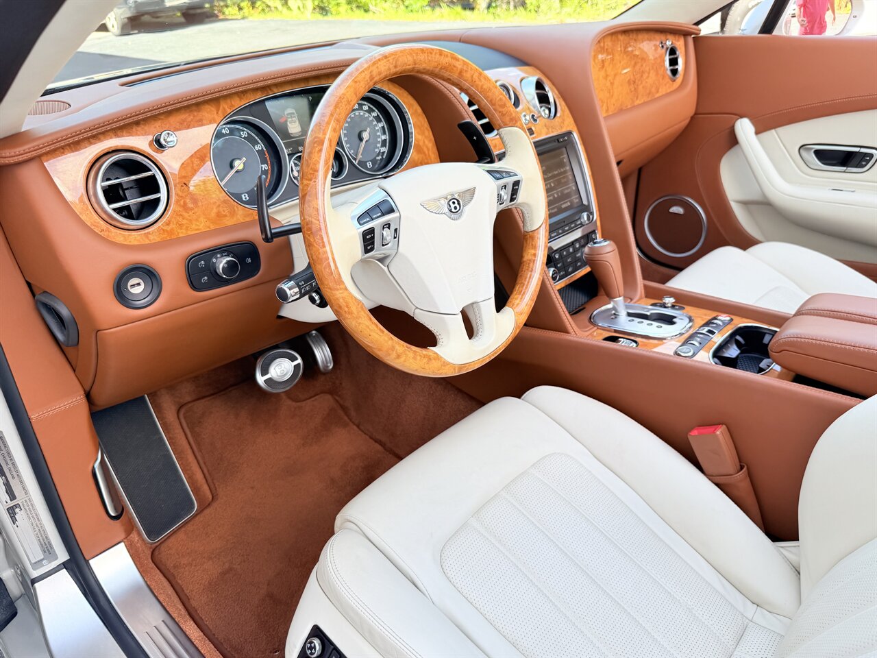 2012 Bentley Continental GT   - Photo 8 - West Palm Beach, FL 33409