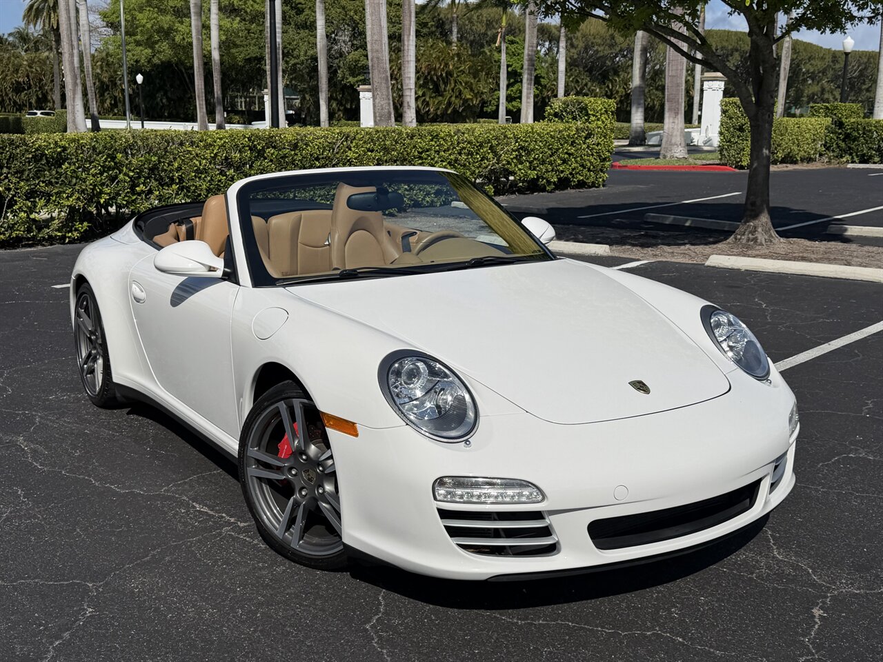 2012 Porsche 911 Carrera 4S Cabriolet   - Photo 2 - West Palm Beach, FL 33409
