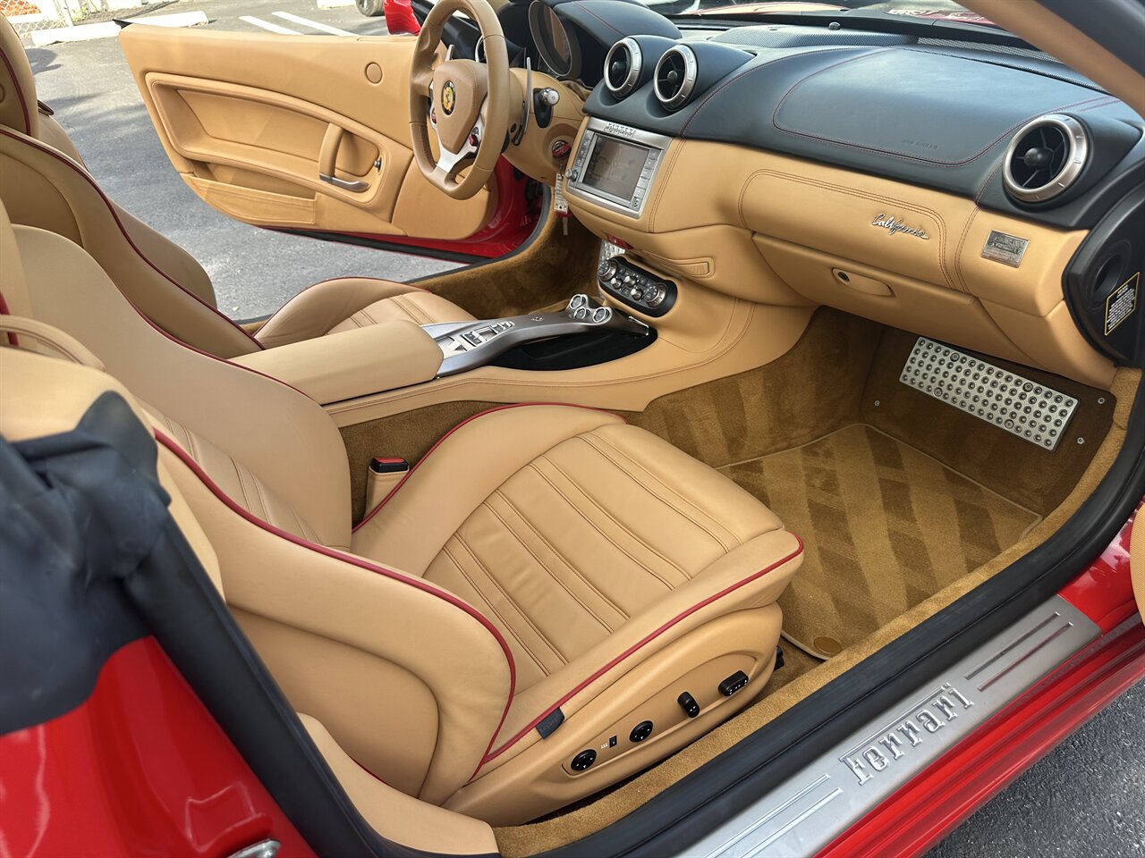 2011 Ferrari California - Photo 11 - West Palm Beach, FL 33409