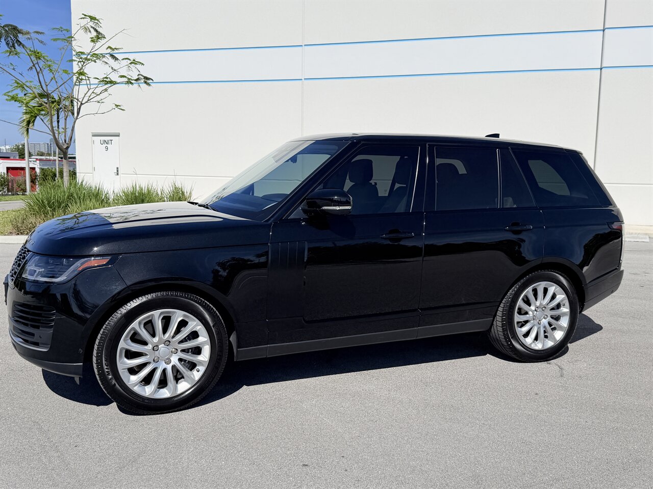 2018 Land Rover Range Rover HSE   - Photo 3 - West Palm Beach, FL 33409