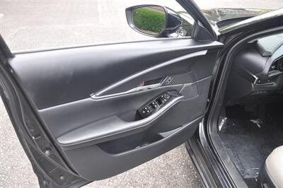 2023 Mazda CX-30 2.5 S Preferred   - Photo 13 - Hillsboro, OR 97124