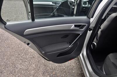 2016 Volkswagen Golf TSI S   - Photo 16 - Hillsboro, OR 97124