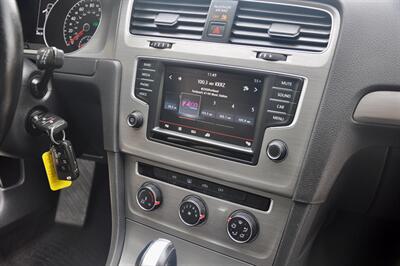 2016 Volkswagen Golf TSI S   - Photo 23 - Hillsboro, OR 97124