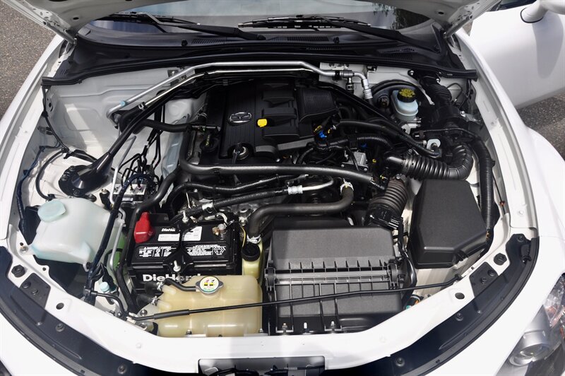 2012 Mazda MX-5 Miata Grand Touring Premium & Suspension Packages - Photo 28 - Hillsboro, OR 97124