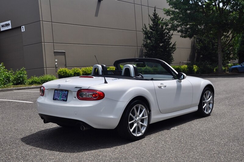 2012 Mazda MX-5 Miata Grand Touring Premium & Suspension Packages - Photo 9 - Hillsboro, OR 97124