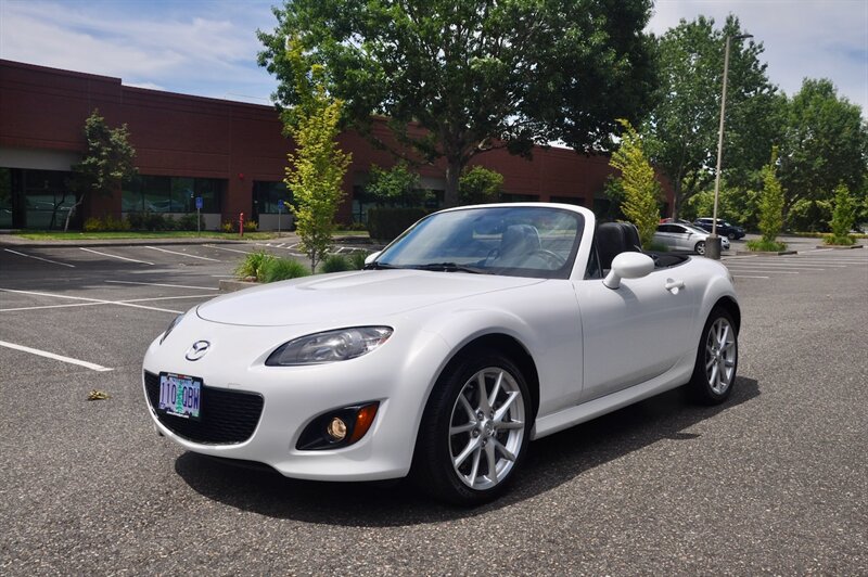 2012 Mazda MX-5 Miata Grand Touring Premium & Suspension Packages - Photo 4 - Hillsboro, OR 97124