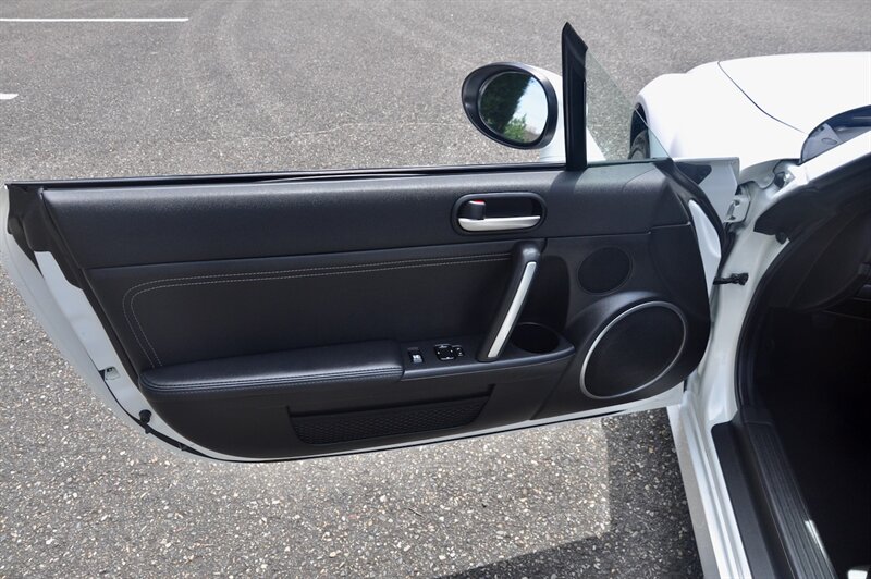 2012 Mazda MX-5 Miata Grand Touring Premium & Suspension Packages - Photo 20 - Hillsboro, OR 97124