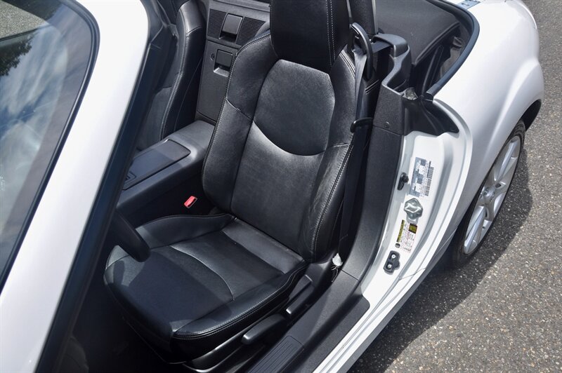 2012 Mazda MX-5 Miata Grand Touring Premium & Suspension Packages - Photo 21 - Hillsboro, OR 97124