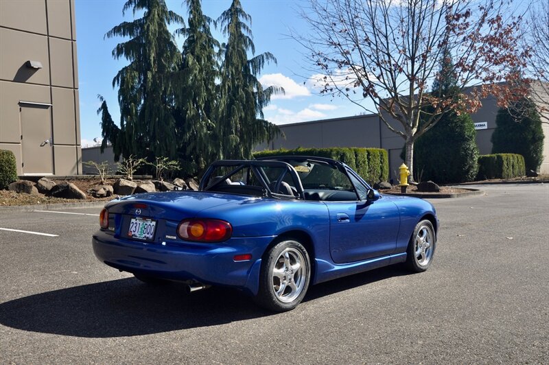 1999 Mazda MX-5 Miata 10th Anniversary - Photo 11 - Hillsboro, OR 97124