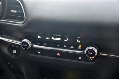 2024 Mazda CX-30 2.5 S Premium   - Photo 24 - Hillsboro, OR 97124