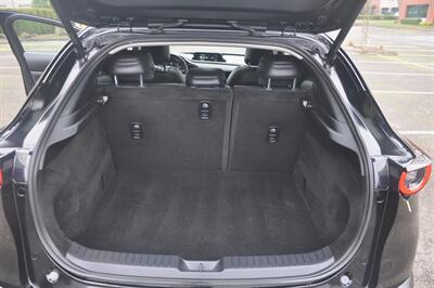 2024 Mazda CX-30 2.5 S Premium   - Photo 17 - Hillsboro, OR 97124