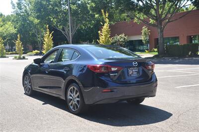 2018 Mazda MAZDA3 Touring   - Photo 6 - Hillsboro, OR 97124