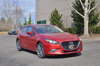 2018 Mazda MAZDA3 Touring   - Photo 10 - Hillsboro, OR 97124