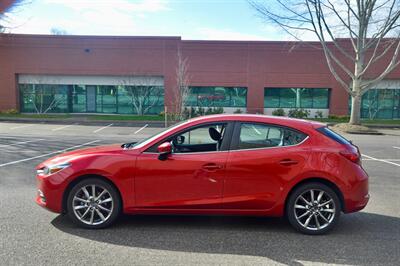 2018 Mazda MAZDA3 Touring   - Photo 5 - Hillsboro, OR 97124