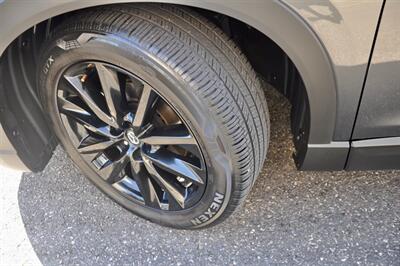 2023 Mazda CX-9 Touring Plus   - Photo 11 - Hillsboro, OR 97124
