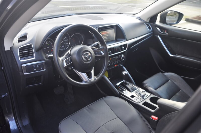 2016 Mazda CX-5 Grand Touring AWD Technology Package - Photo 12 - Hillsboro, OR 97124