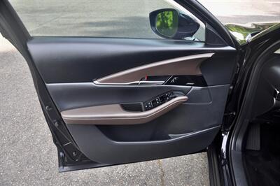 2023 Mazda CX-30 2.5 Turbo Premium   - Photo 13 - Hillsboro, OR 97124