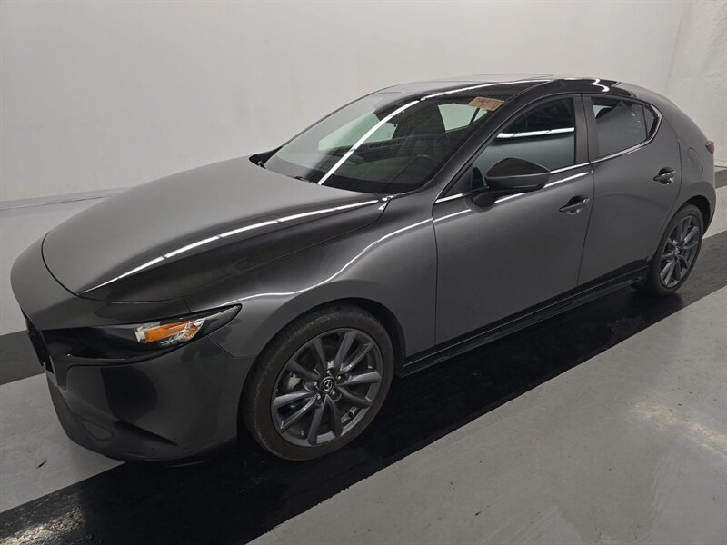 2024 Mazda Mazda3 Hatchback 2.5 S Preferred   - Photo 1 - Hillsboro, OR 97124