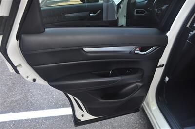 2019 Mazda CX-5 Touring AWD Preferred Package   - Photo 17 - Hillsboro, OR 97124