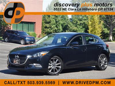 2018 Mazda MAZDA3 Touring   - Photo 1 - Hillsboro, OR 97124