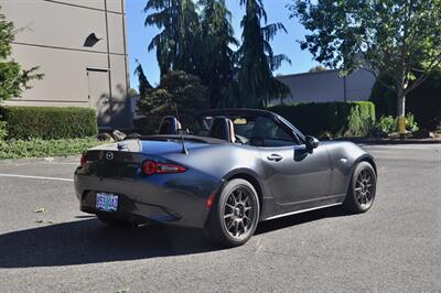 2022 Mazda MX-5 Miata Grand Touring   - Photo 9 - Hillsboro, OR 97124