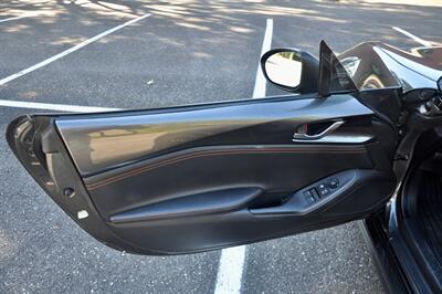2022 Mazda MX-5 Miata Grand Touring   - Photo 16 - Hillsboro, OR 97124