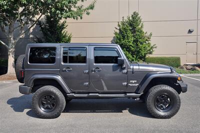 2017 Jeep Wrangler Unlimited Sahara   - Photo 9 - Hillsboro, OR 97124