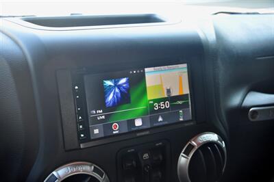 2017 Jeep Wrangler Unlimited Sahara   - Photo 38 - Hillsboro, OR 97124